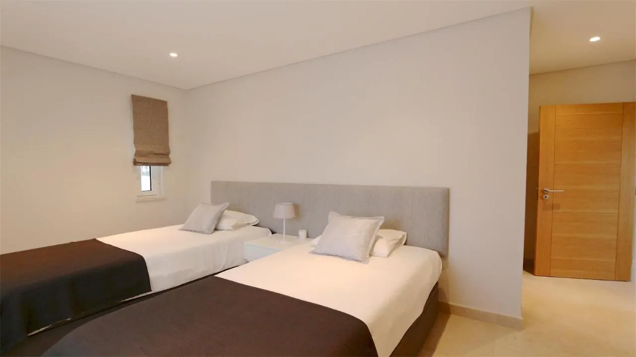 Villa Pinhal 213-Cleverdetails- Sleeps 8, Quiet Area, Walking Distance Vilamoura