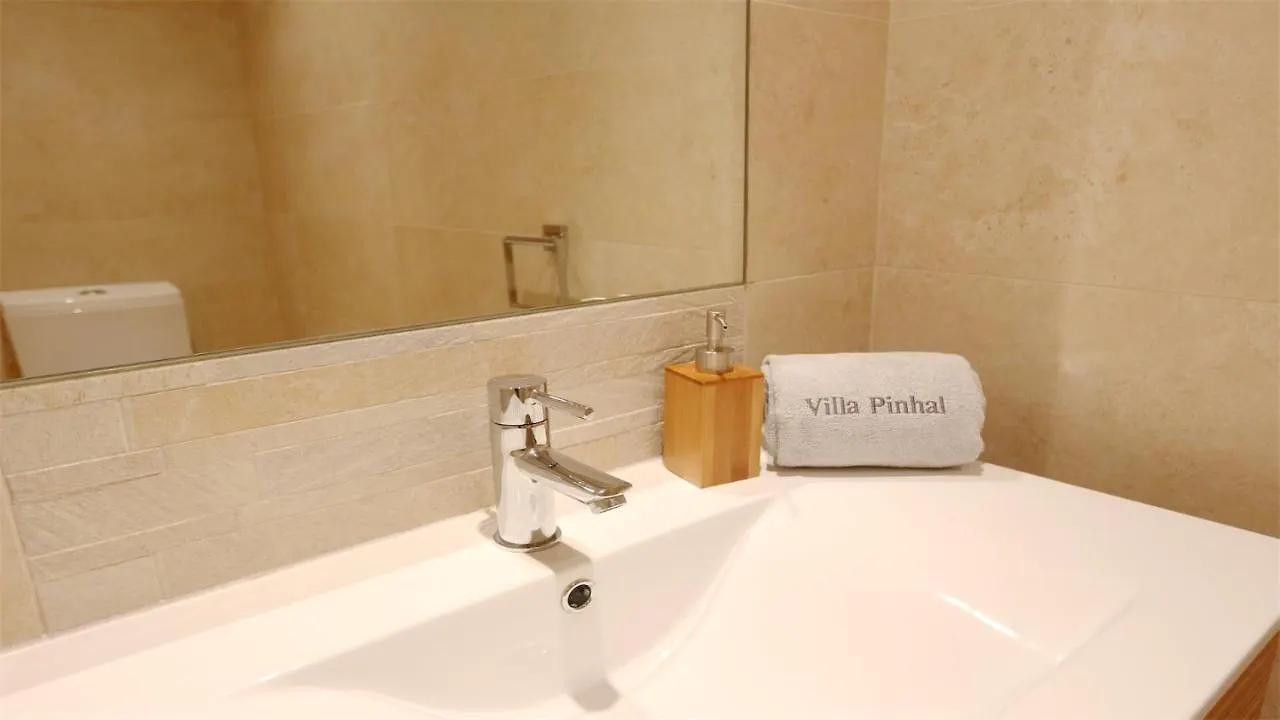 וילהמורה Villa Pinhal 213-Cleverdetails- Sleeps 8, Quiet Area, Walking Distance