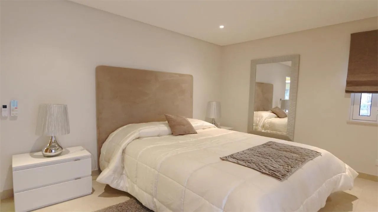 Villa Pinhal 213-Cleverdetails- Sleeps 8, Quiet Area, Walking Distance Vilamoura 0*,  Portugal