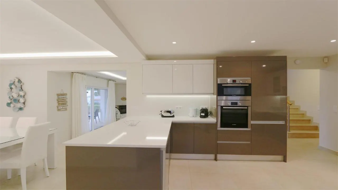 וילהמורה Villa Pinhal 213-Cleverdetails- Sleeps 8, Quiet Area, Walking Distance