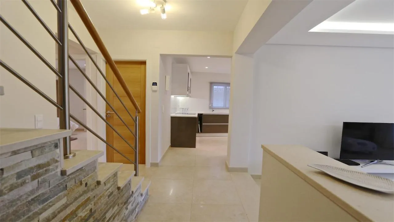 Villa Pinhal 213-Cleverdetails- Sleeps 8, Quiet Area, Walking Distance Vilamoura