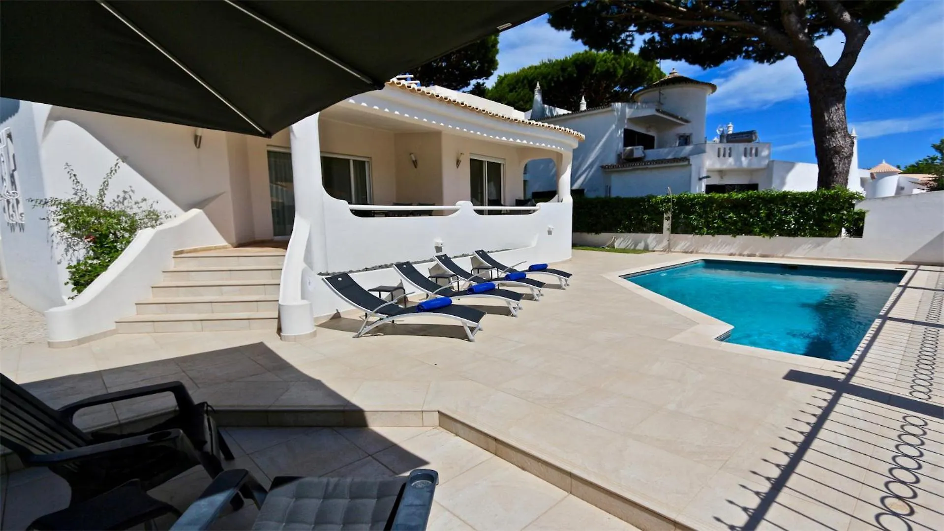 Villa Pinhal 213-Cleverdetails- Sleeps 8, Quiet Area, Walking Distance Vilamoura